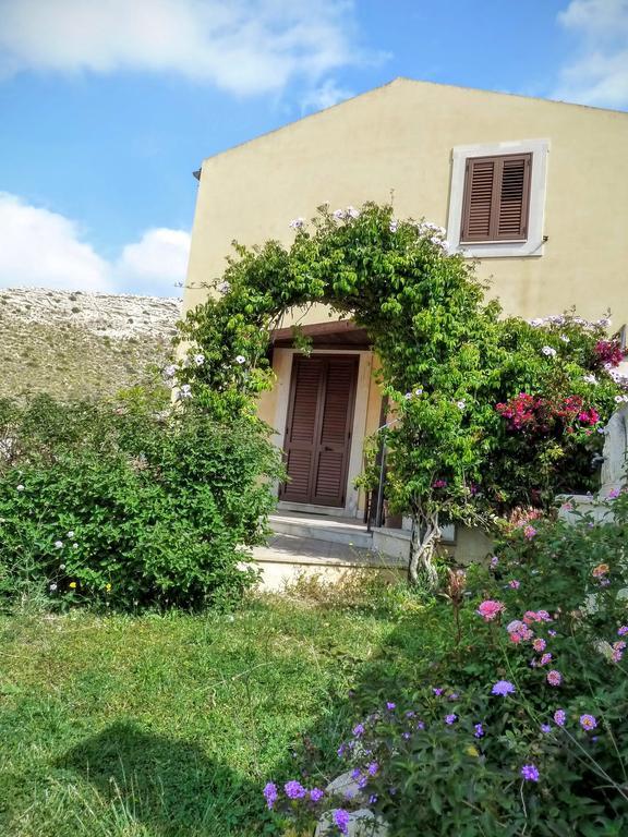 Agriturismo Timpa Del Sole Villa Noto Exterior foto